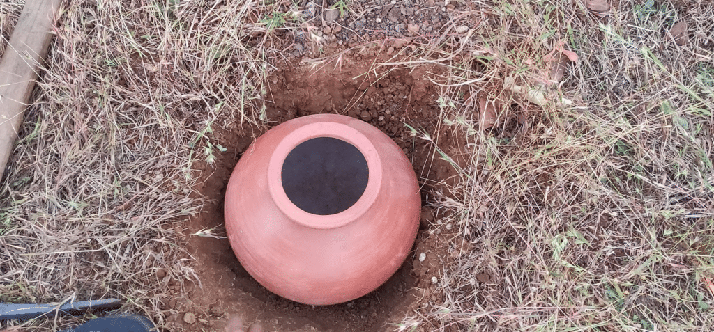 clay pot olla